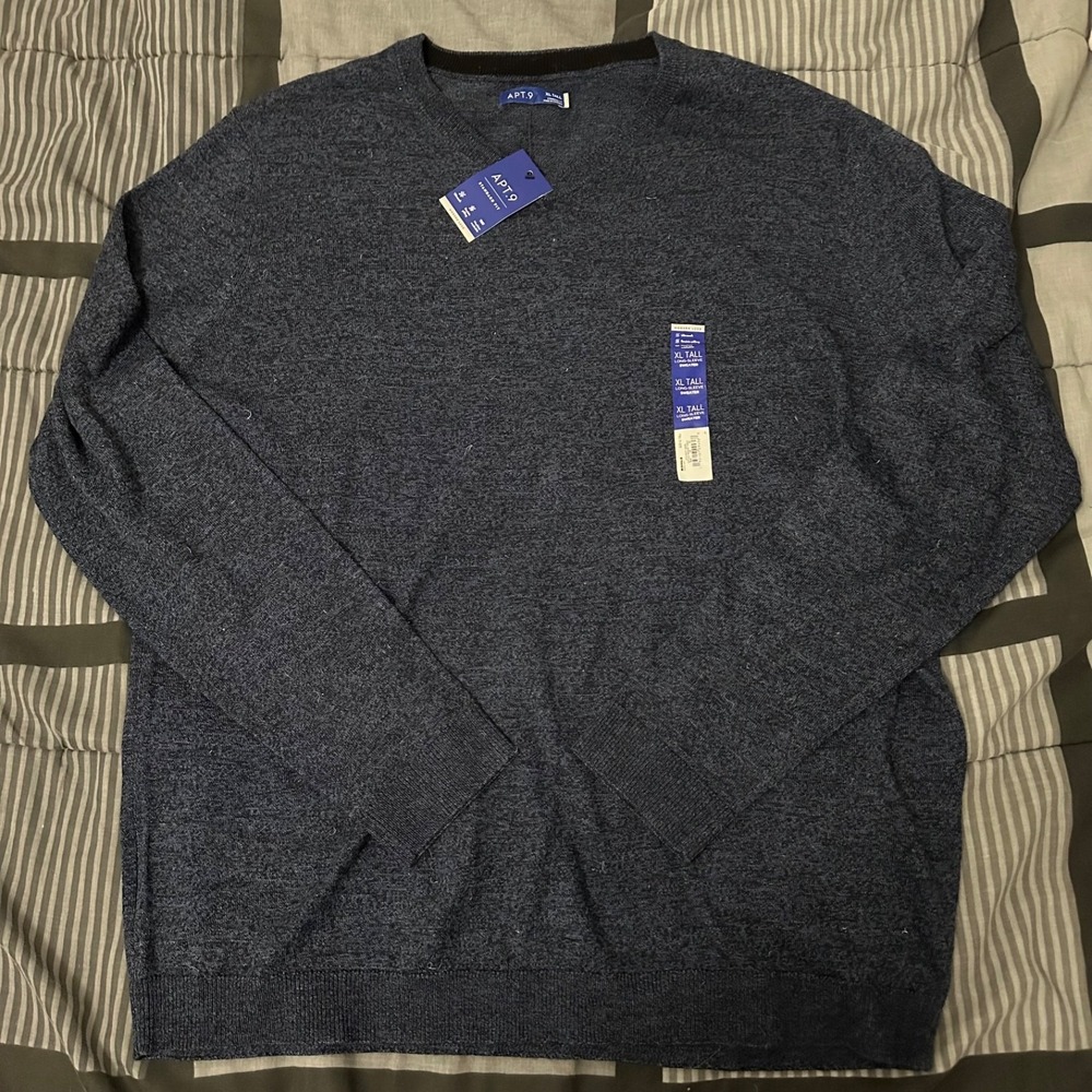 APT 9 Seriously Soft Blue Merino Lightweight Vneck Sweater NEW Size XL‎ Tall